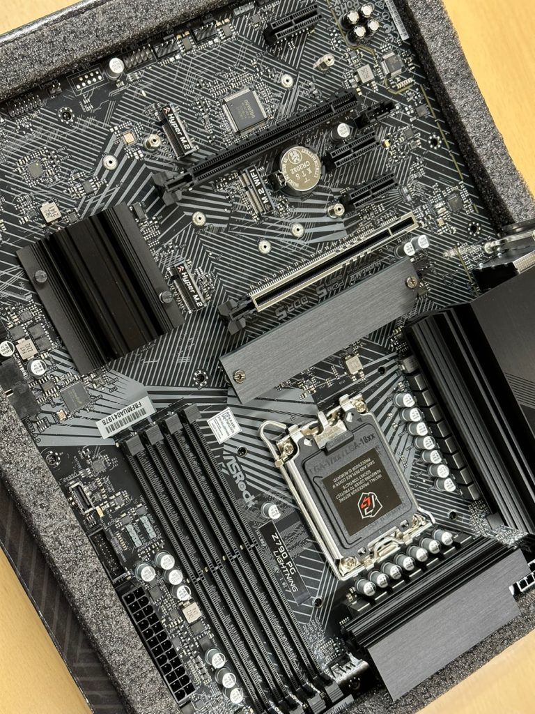 asrock z790 라이트닝